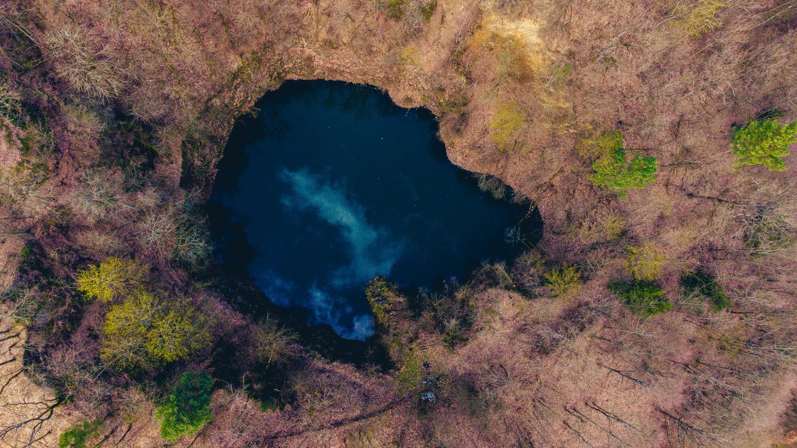 Oczko wulkaniczne przy Agroturystyce u Zygmunta, Nowy Kościół